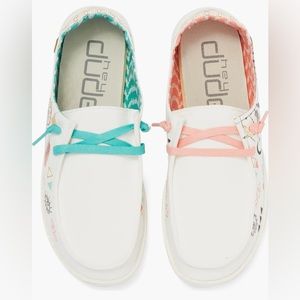 Hey Dude Wendy Doodle Star White